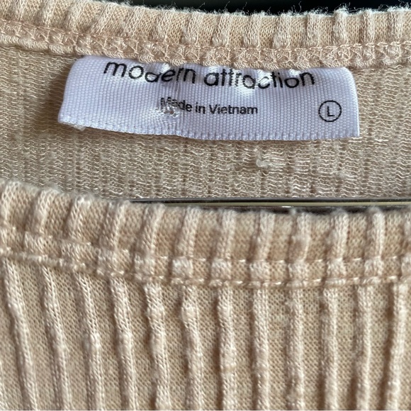 Modern Attraction tan women's top - Picture 6 of 7